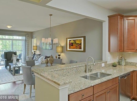 3rd image of 620 Quarry View Ct #104