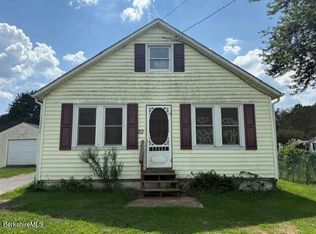 20 Kateley Ln, North Adams, MA 01247