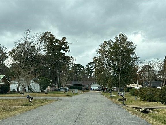 4th image of 116 Azalea Ave