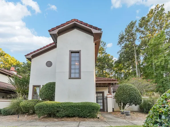 1406 Club Dr, Greensboro, GA 30642