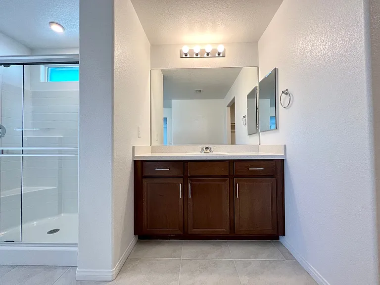 10937 Oregano Ave — Photo 24
