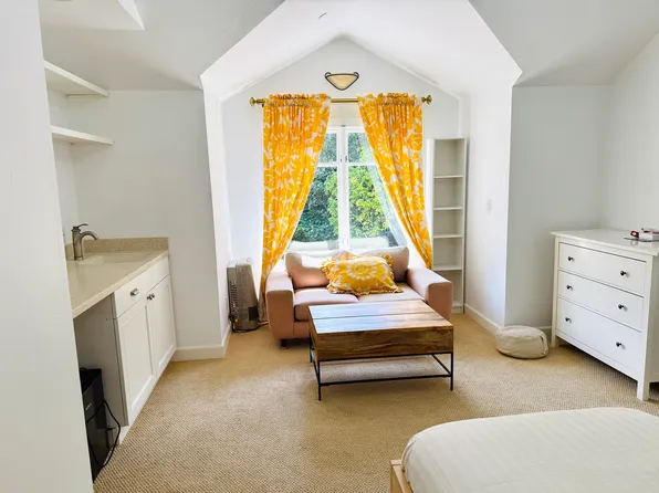(undisclosed Address), Mill Valley, CA 94941