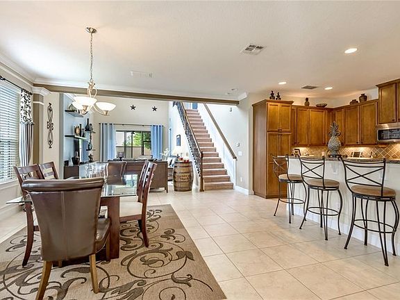 4th image of 8836 Della Scala Cir