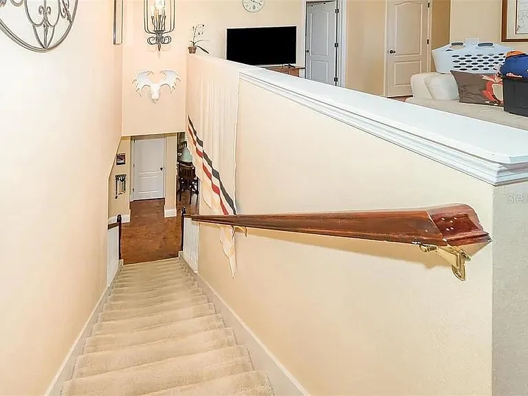 5310 Horton Ln — Photo 16