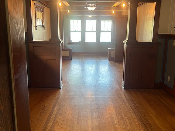 4th image of 632 S 31st Ave