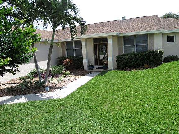 Home For Sale In Cedar Ridge