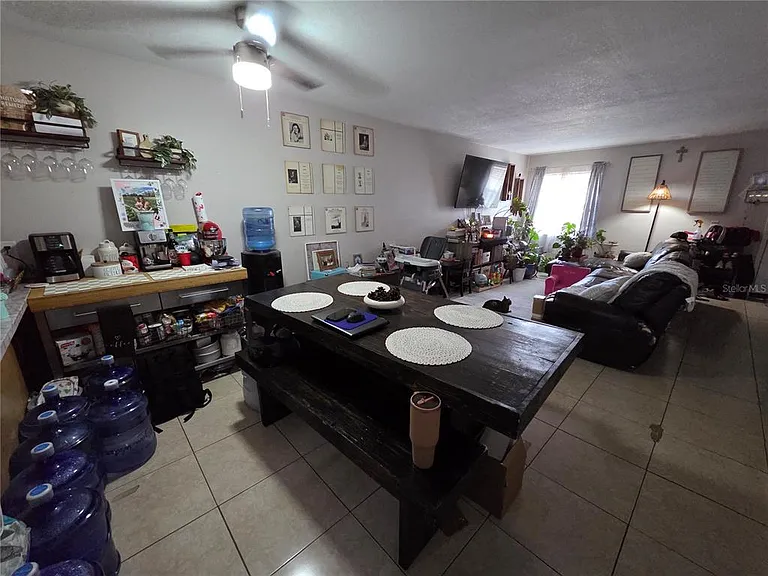 4823 W McElroy Ave #D211 — Photo 5