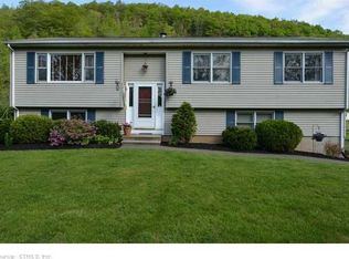 1127 New Haven Rd, Durham, CT 06422