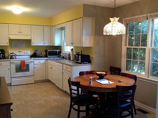 3rd image of 4429 Joseph Dr