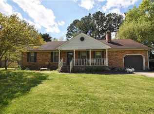 616 Treemont Ct, Chesapeake, VA 23323