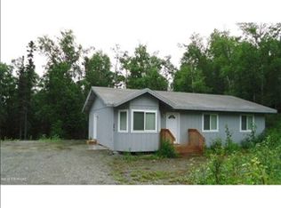 2074 E Red Fox Dr, Wasilla, AK 99654