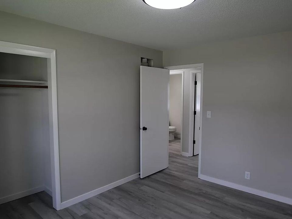 Adel 6 Plex 312 N 6th St Adel IA Zillow