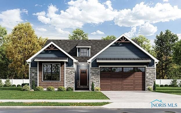 1st image of 151 Bentley Dr