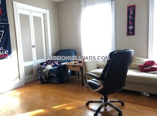 148 Calumet St #U1F2, Boston, MA 02120
