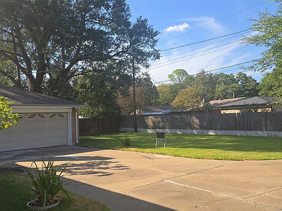 4th image of 1611 Park Ridge Ter