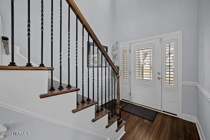 2327 Great Laurel Ct — Photo 2