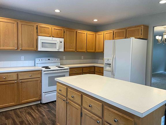 4th image of 2928 Westside Dr NW
