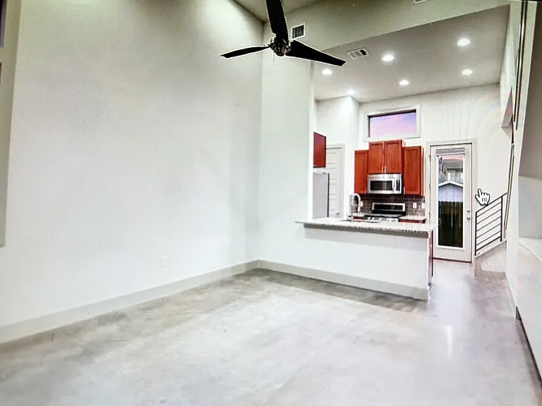 1805 Ulit Ave — Photo 5