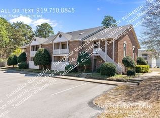 405 Tolbert Ct APT F, Spring Lake, NC 28390