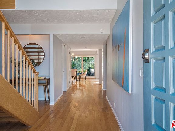 4th image of 2550 La Condesa Dr