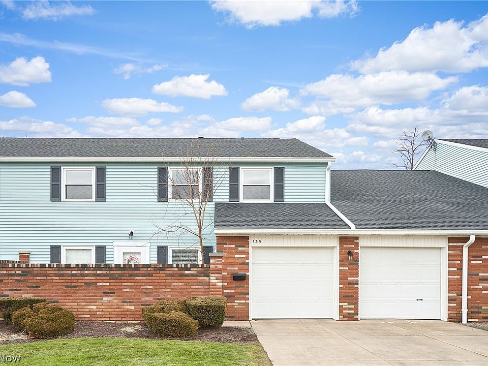 1st image of 135 Monmouth Ct