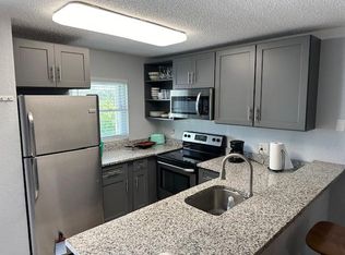 25100 Sandhill Blvd APT W201, Punta Gorda, FL 33983