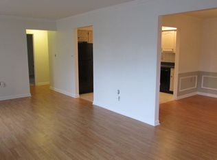 76 E Farm Rd, Hillsborough, NJ 08844