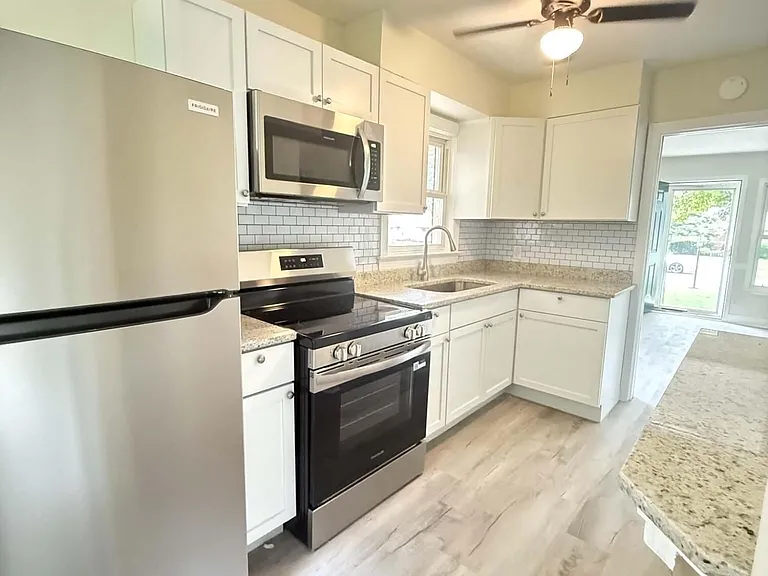 2910 Westfield Rd — Photo 5