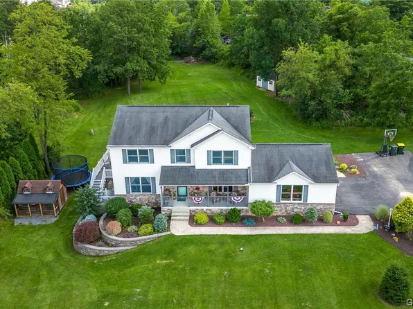 2626 Scout House Rd, Slatington, PA 18080