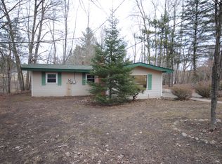 437 E Sun Oil Rd, Gladwin, MI 48624