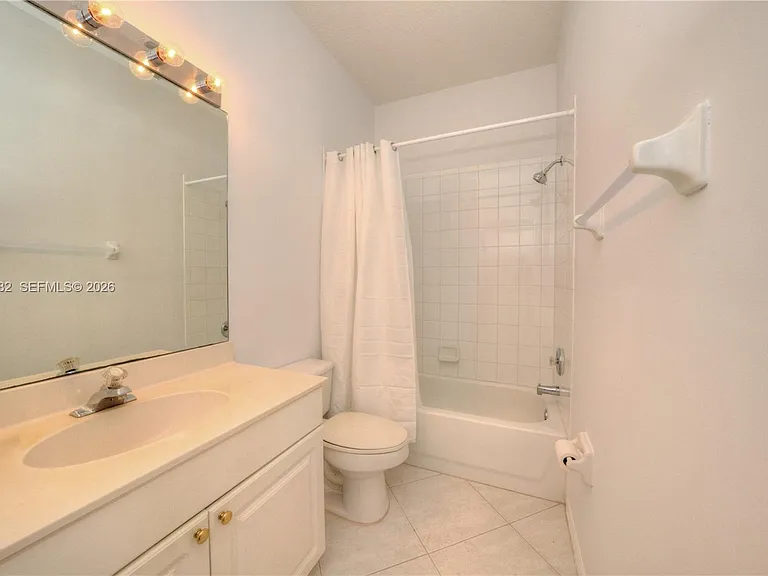 3781 NW Willow Creek Dr — Photo 19