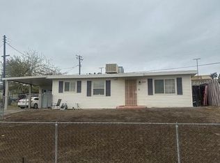 2004 Del Amo Way, Bakersfield, CA 93305