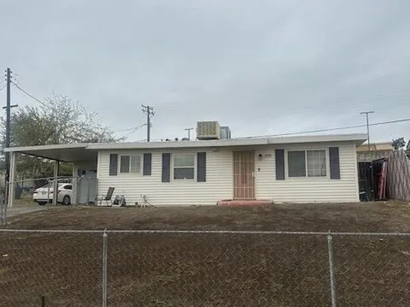 2004 Del Amo Way, Bakersfield, CA 93305