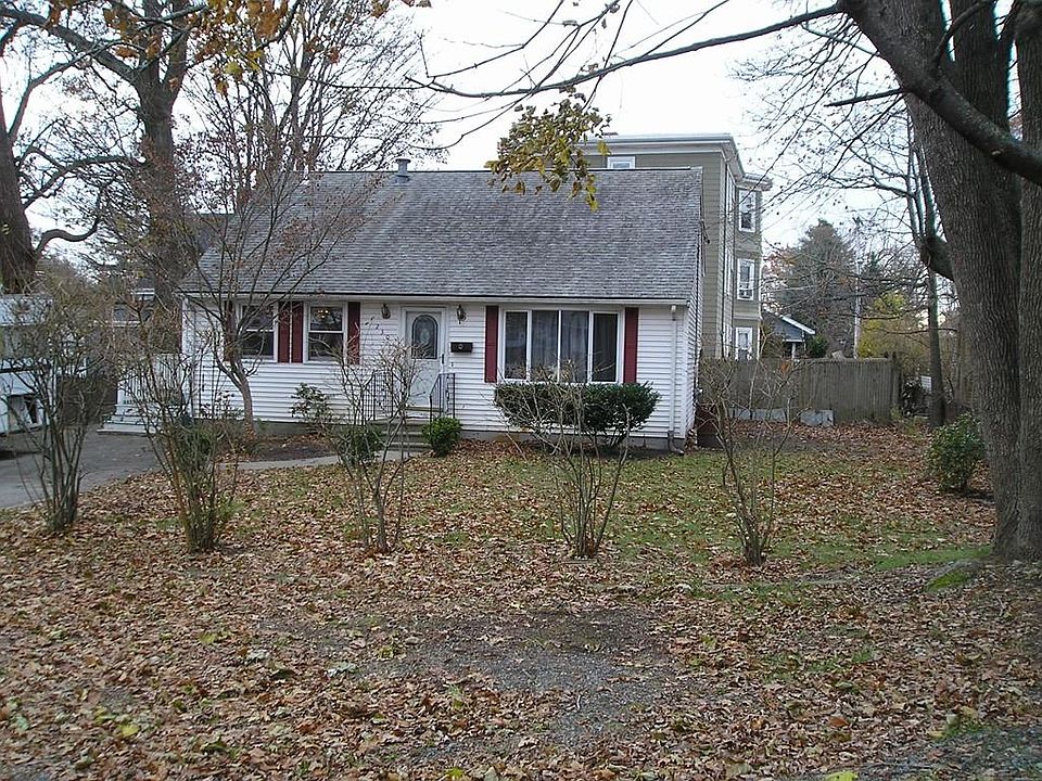 1st image of 230 Nilsson St
