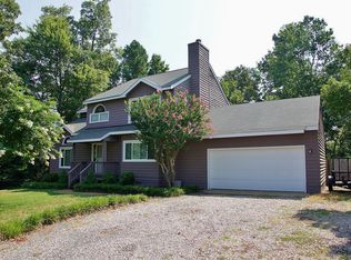8318 Soft Wind Dr, Mechanicsville, VA 23111