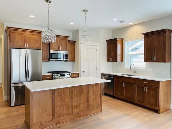 7386 Kahl Cir NE, Otsego, MN 55301