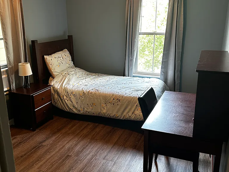 31 Maple Ave — Photo 34
