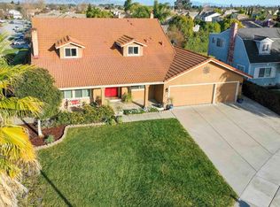 9180 Crest Hill Ct, Gilroy, CA