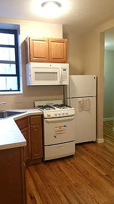 Rented by Charles Coutinho LLC | media 21