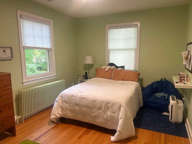 4825 Butterworth Pl NW — Photo 38