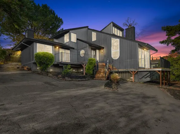 3021 Knollwood Dr, Cameron Park, CA 95682