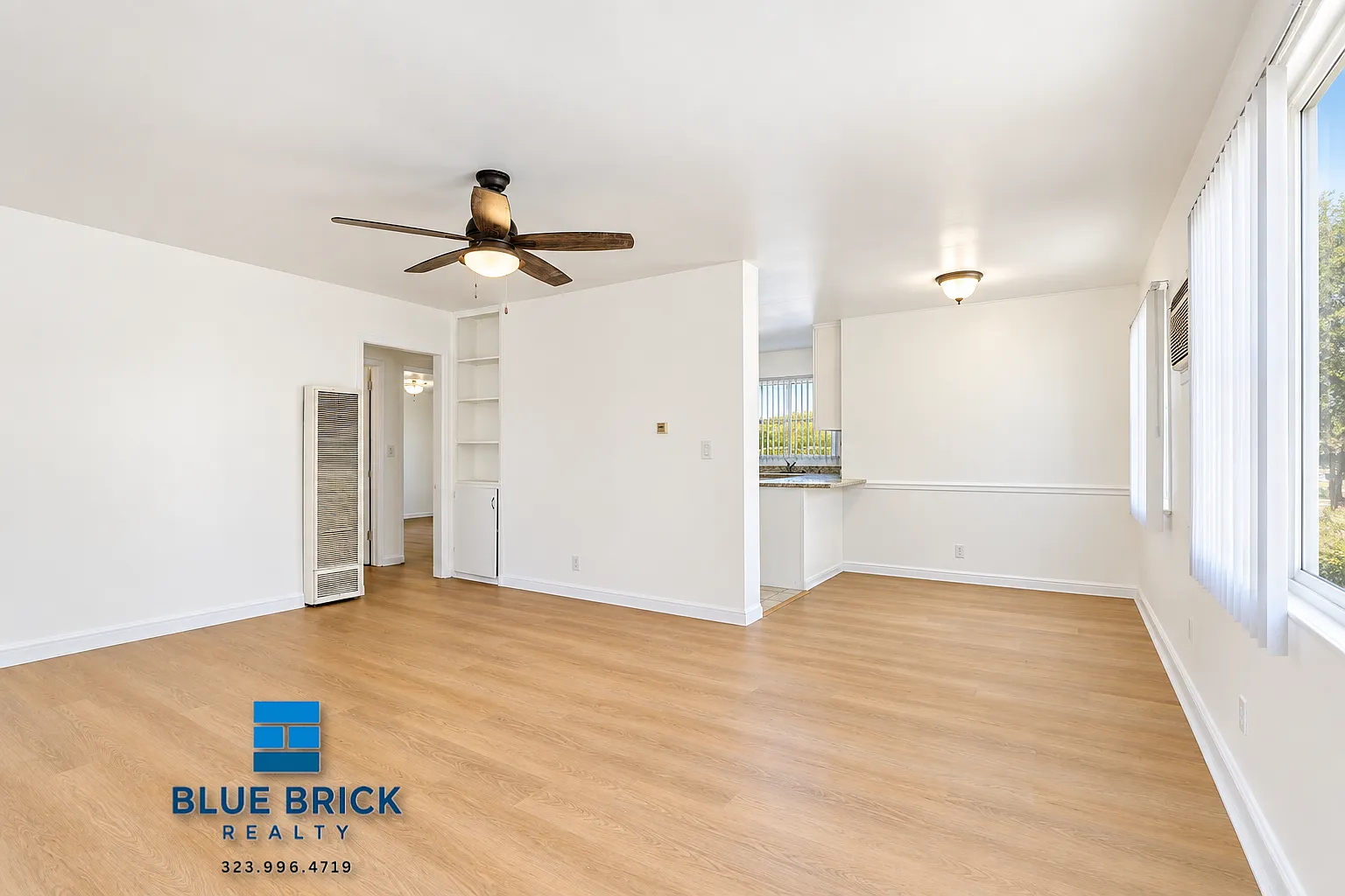 Great NoHo Find! 2-Bedroom with Parking & In-Unit A/C — Photo 1