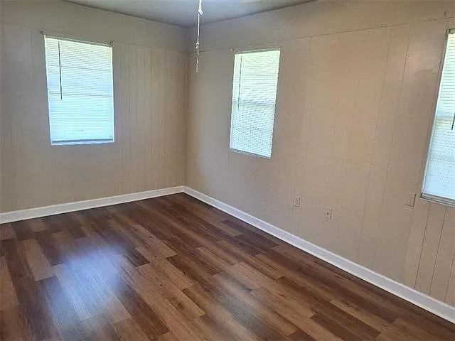 3151 Plymouth Pl — Photo 2