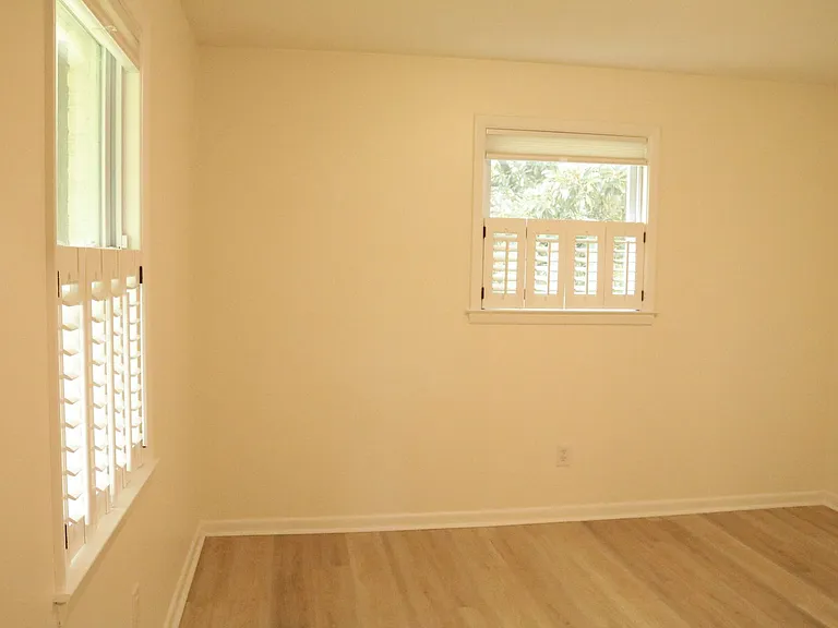 2045 Lake Ave — Photo 28