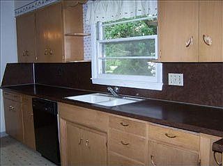 3rd image of 307 Buller St