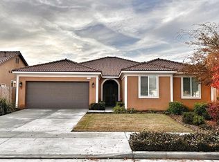 3115 N Atwood St, Visalia, CA 93291