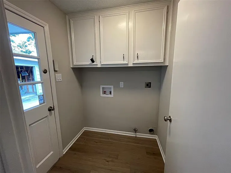 1015 Cascade Creek Dr — Photo 24