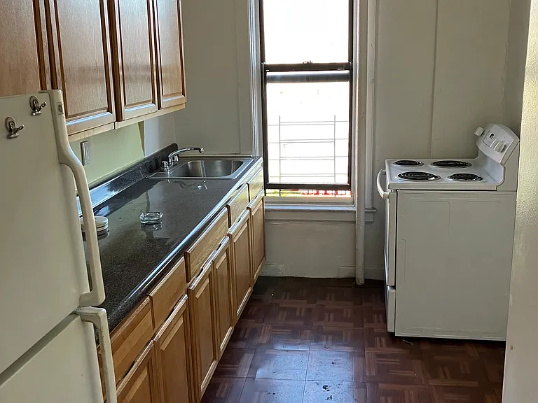 2239 Adams Pl #I7 — Photo 1