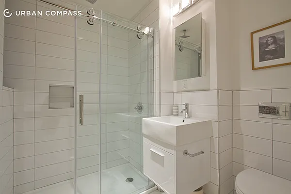 Rented by Compass | media 23