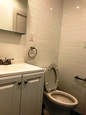 Rented by Prime Realty | media 21